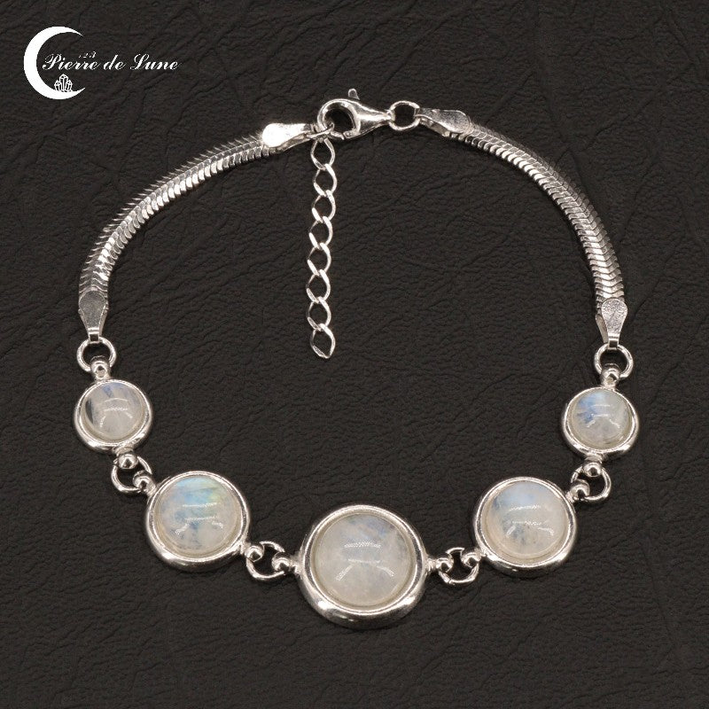 Bracelet femme ajustable (Calliope) avec 5 cabochons 10mm, 8mm, 6mm en Pierre de Lune.