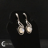 Paire de boucles d'oreilles (Althéas) avec pierres de lune cabochon 8mm