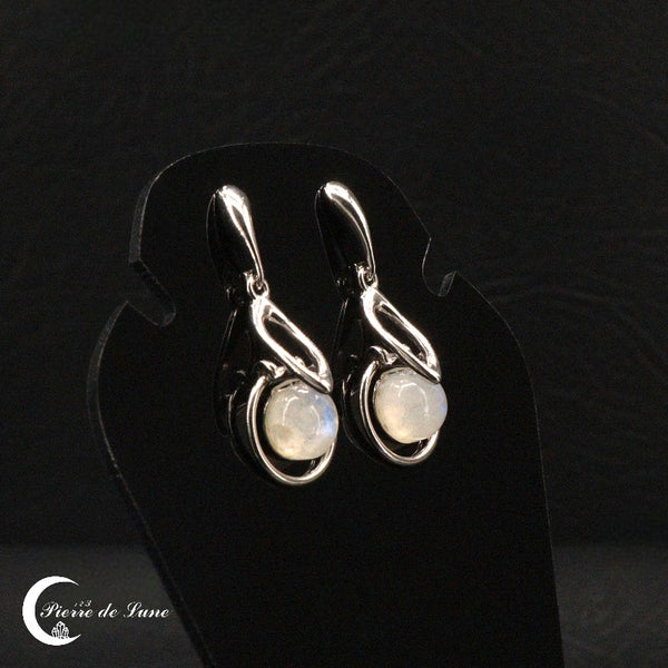 Paire de boucles d'oreilles (Althéas) avec pierres de lune cabochon 8mm