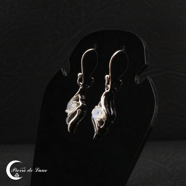 Boucles d'oreilles (Odéone) avec pierre de lune véritable, monture crochet minimaliste
