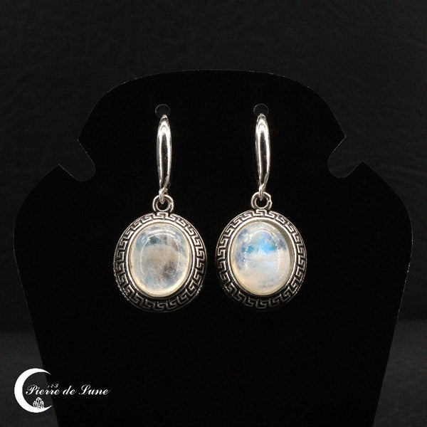 Paire de boucles d'oreilles (Lysandre) avec pierre de lune ovale 10x12mm et attache crochet