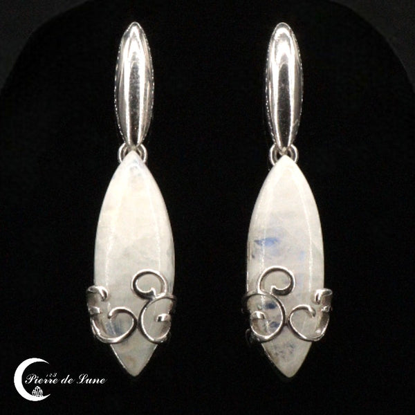 Boucles d'oreilles Pierre de Lune (Chryséis) forme marquise en argent rhodié