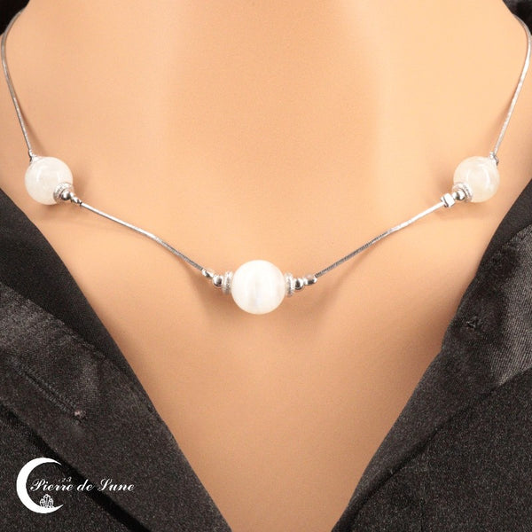 Collier Pierre de Lune (Passion) avec un trio de perles (10mm et 8mm) sur chaîne en argent 925.