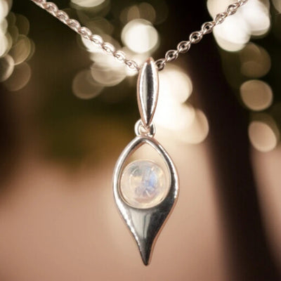 Sautoir pendentif goutte en pierre de lune, longueur réglable, élégance bohème