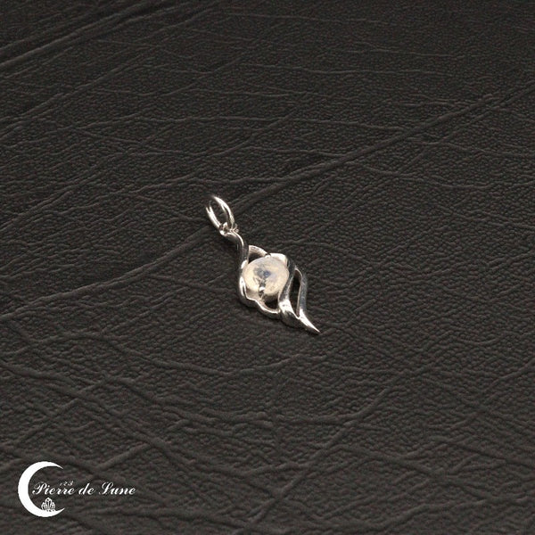 Pendentif Pierre de Lune (Cyclops) en argent 925 hypoallergénique