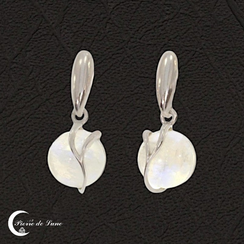 Design raffiné des Boucles d'oreilles Pierre de Lune (Merveille).