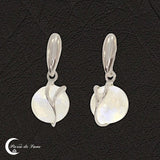 Design raffiné des Boucles d'oreilles Pierre de Lune (Merveille).