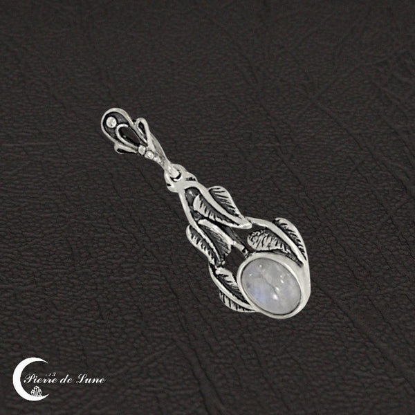 Pendentif en argent 925 modèle (Ephyra) avec pierre de lune ovale