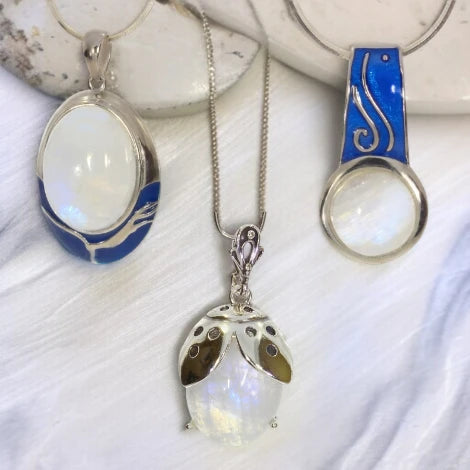 Pendentif Pierre de Lune véritable