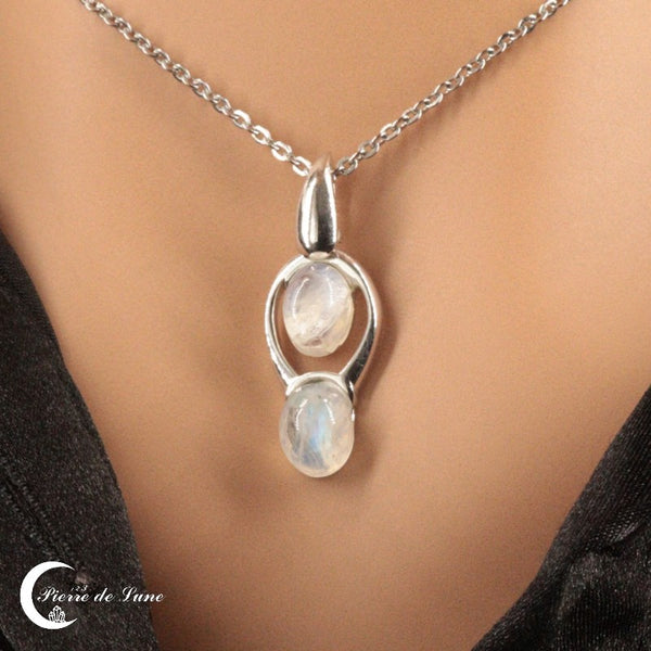 Pendentif Pierre de Lune (Douceur) avec deux pierres ovales 6mm et 8mm, monture argent rhodié.