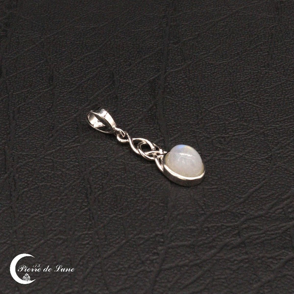 Pendentif Pierre de Lune (Hypatie) en argent 925 rhodié avec pierre ovale naturelle