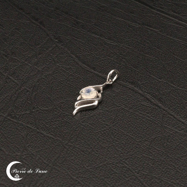Pendentif minimaliste (Cyclops) en argent massif 925 avec pierre naturelle de 5 mm